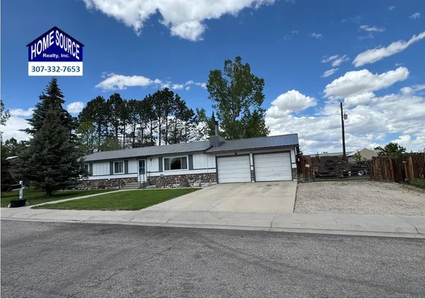 $415,000 | 670 Wood Street, Lander, WY 82520