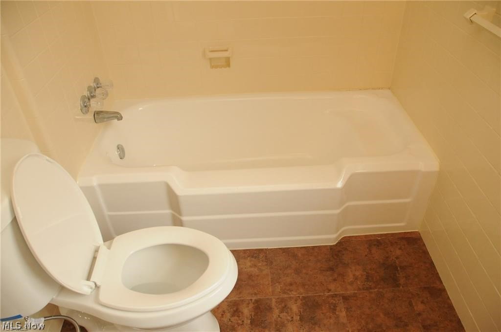 1158 Castleton Road Cleveland Heights, OH 44121 - Photo 23 of 27