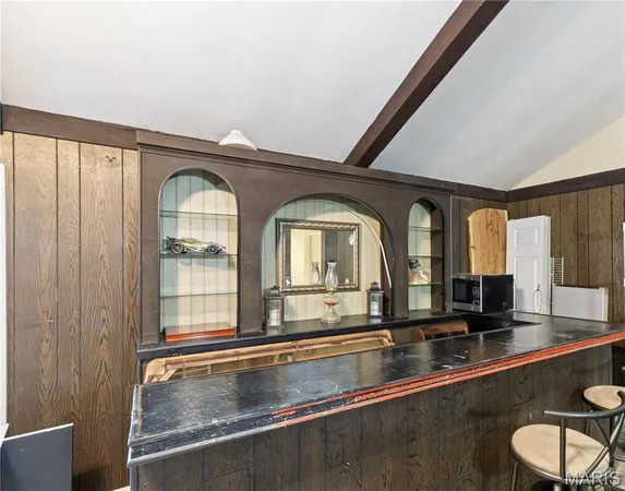 $270,000 | 2707 North Service Road West, St. Clair, MO 63077