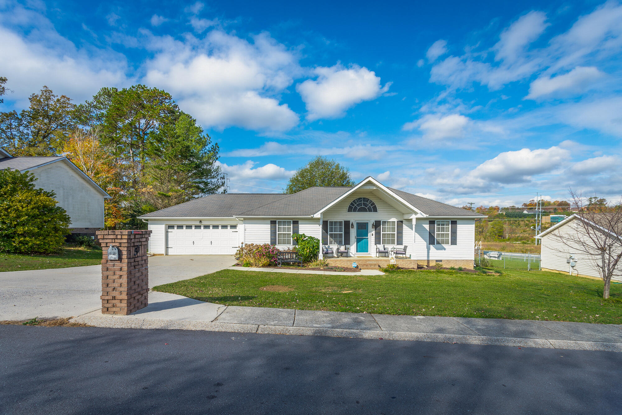 50 Chestnut Ridge Road Ringgold, GA 30736 - Photo 2 of 35 50 Chestnut Ridge Road HD-50