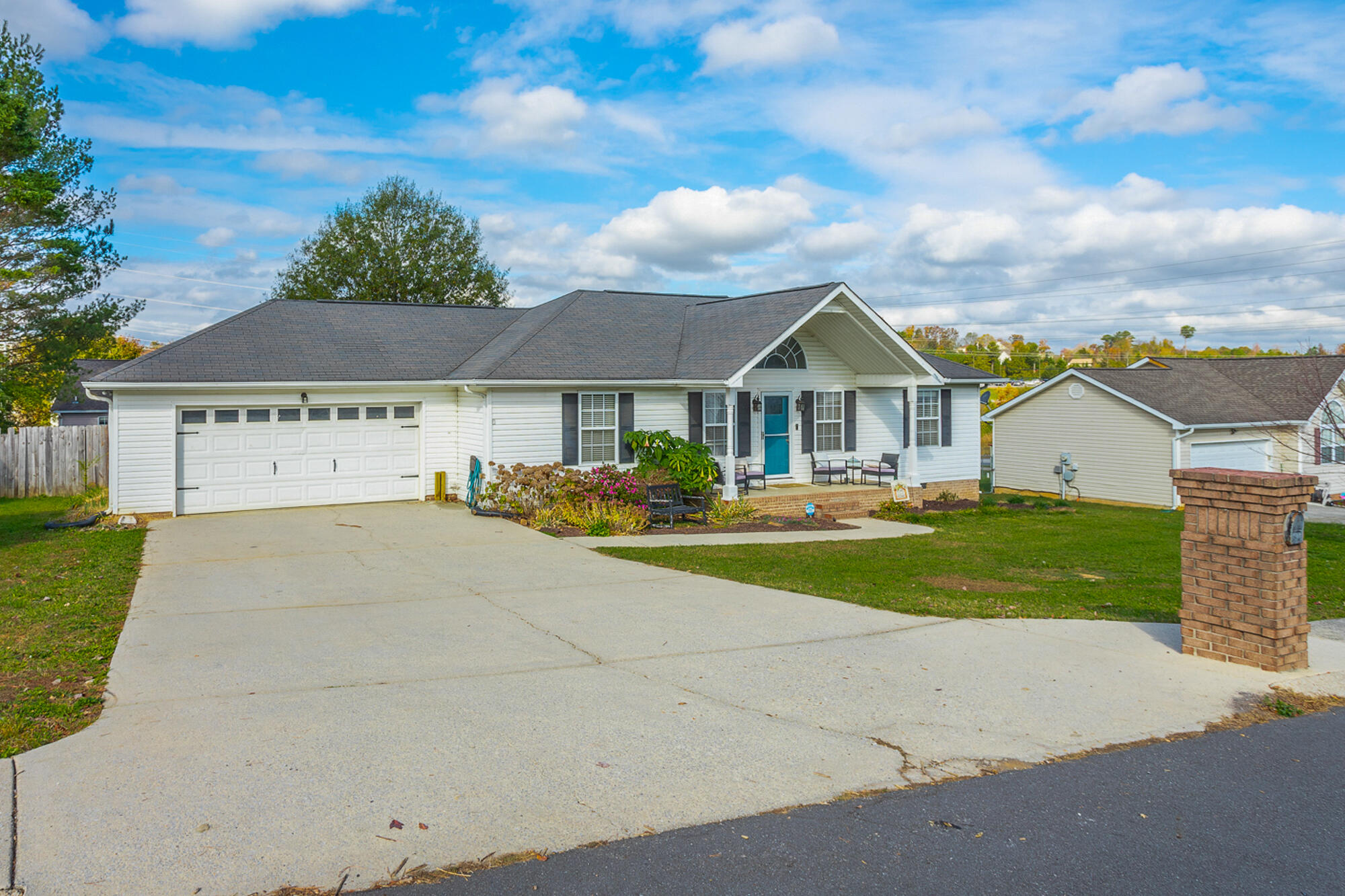 50 Chestnut Ridge Road Ringgold, GA 30736 - Photo 3 of 35 50 Chestnut Ridge Road HD-52