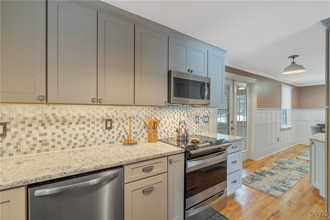 63 Lyndon Road De Witt, NY 13066 - Photo 13 of 42