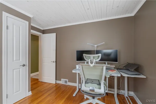 $299,500 | 63 Lyndon Road, De Witt, NY 13066