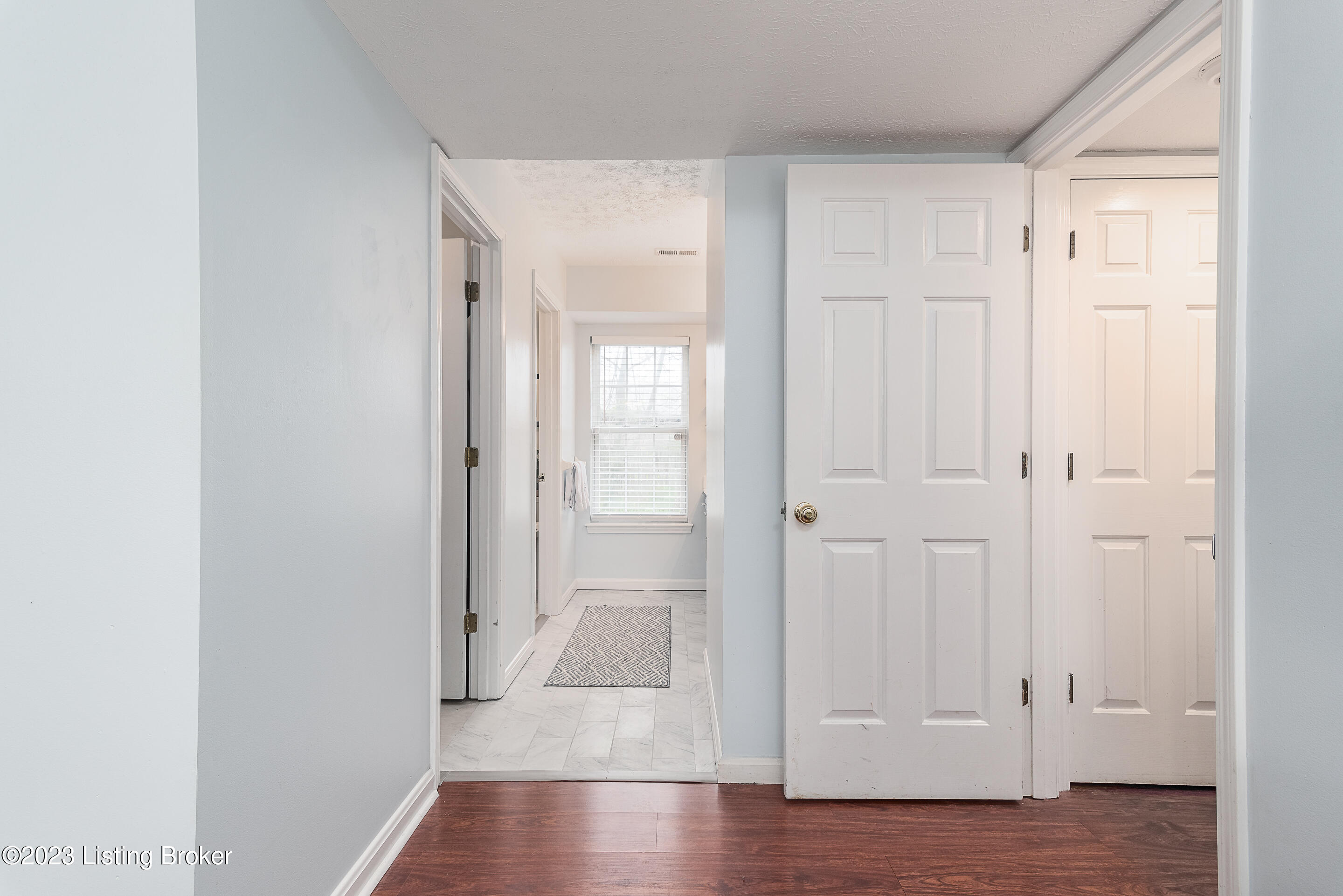 10411 Vantage Road Louisville, KY 40299 - Photo 21 of 39 NT10L-21