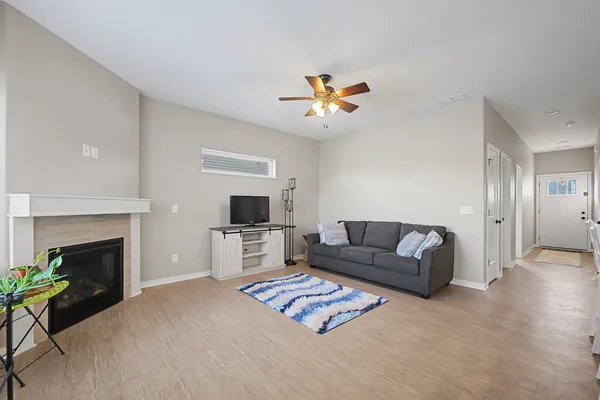 $274,900 | 618 Anjali Court, Unit 618, Sycamore, IL 60178