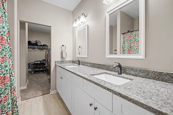 $274,900 | 618 Anjali Court, Unit 618, Sycamore, IL 60178