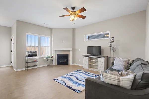 $274,900 | 618 Anjali Court, Unit 618, Sycamore, IL 60178