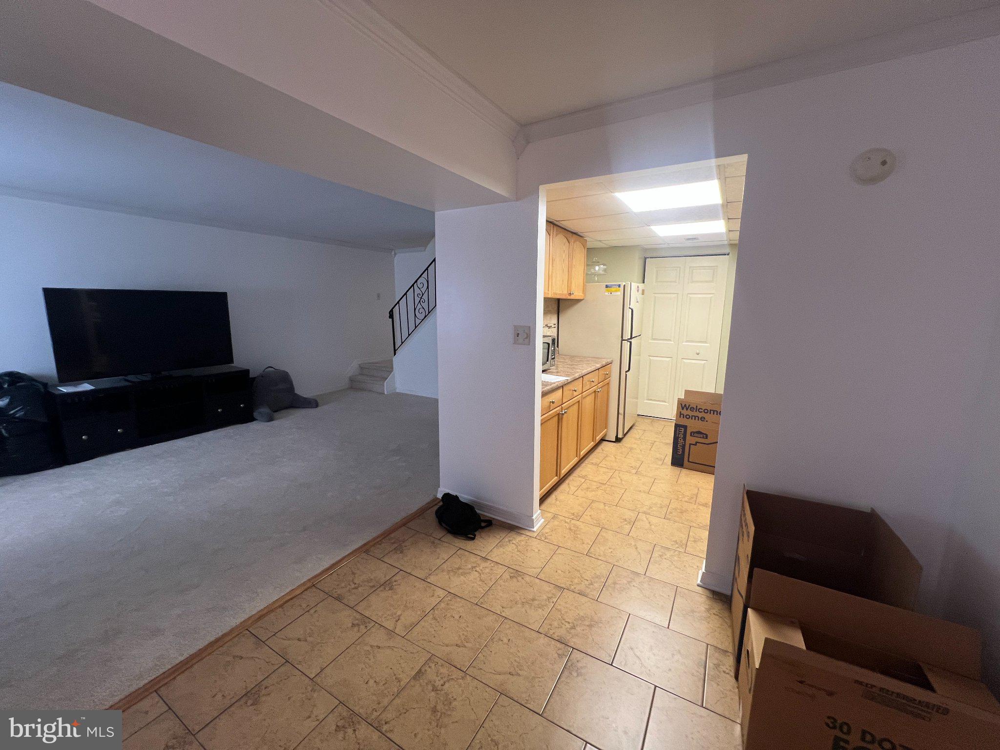 2904 State Hill Road, Unit F9 Reading, PA 19610 - Photo 8 of 30 Spacious layout with modern kitchen access.
