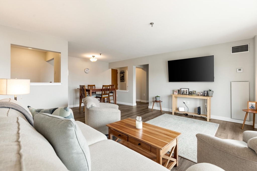 269 Cambridge Road, Unit 605 Woburn, MA 01801 - Photo 21 of 35