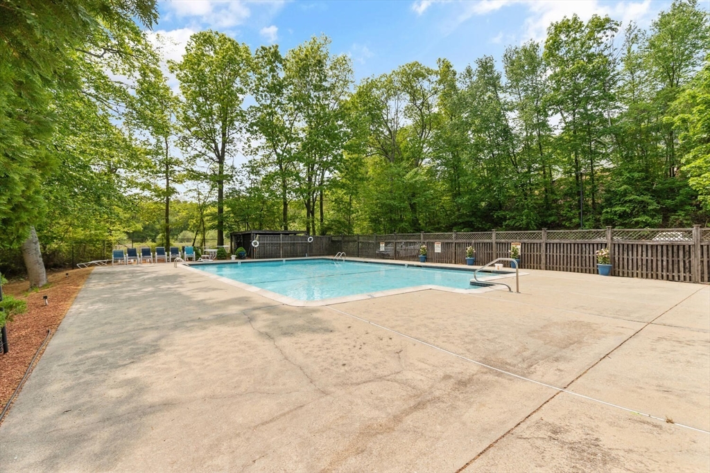 269 Cambridge Road, Unit 605 Woburn, MA 01801 - Photo 34 of 35