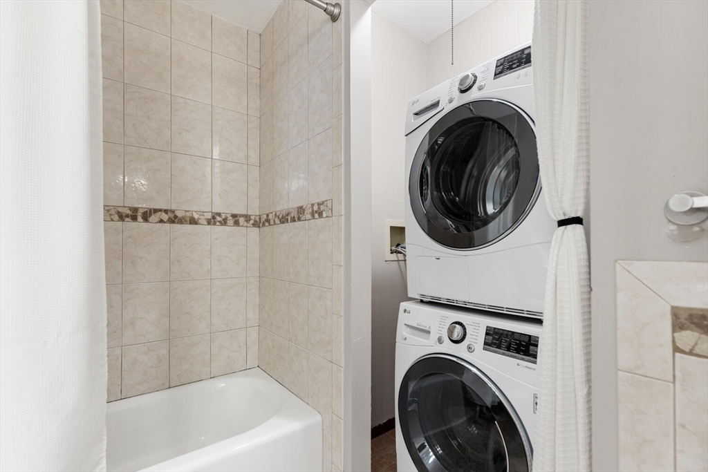 269 Cambridge Road, Unit 605 Woburn, MA 01801 - Photo 8 of 35