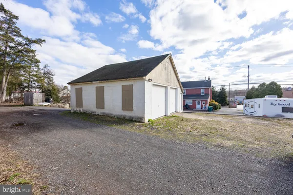 $349,900 | 109 Gravel Pike, Collegeville, PA 19426
