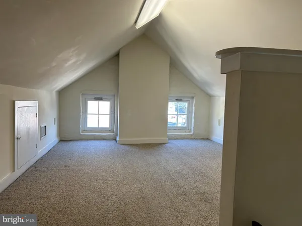 $349,900 | 109 Gravel Pike, Collegeville, PA 19426