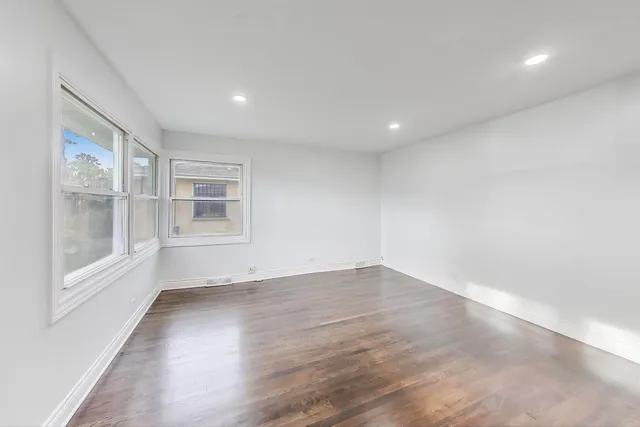 $170,000 | 16450 Honore Avenue, Markham, IL 60428