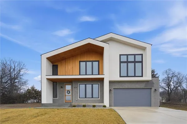 $774,900 | 2614 Northwest 84th Terrace, Kansas City, MO 64154