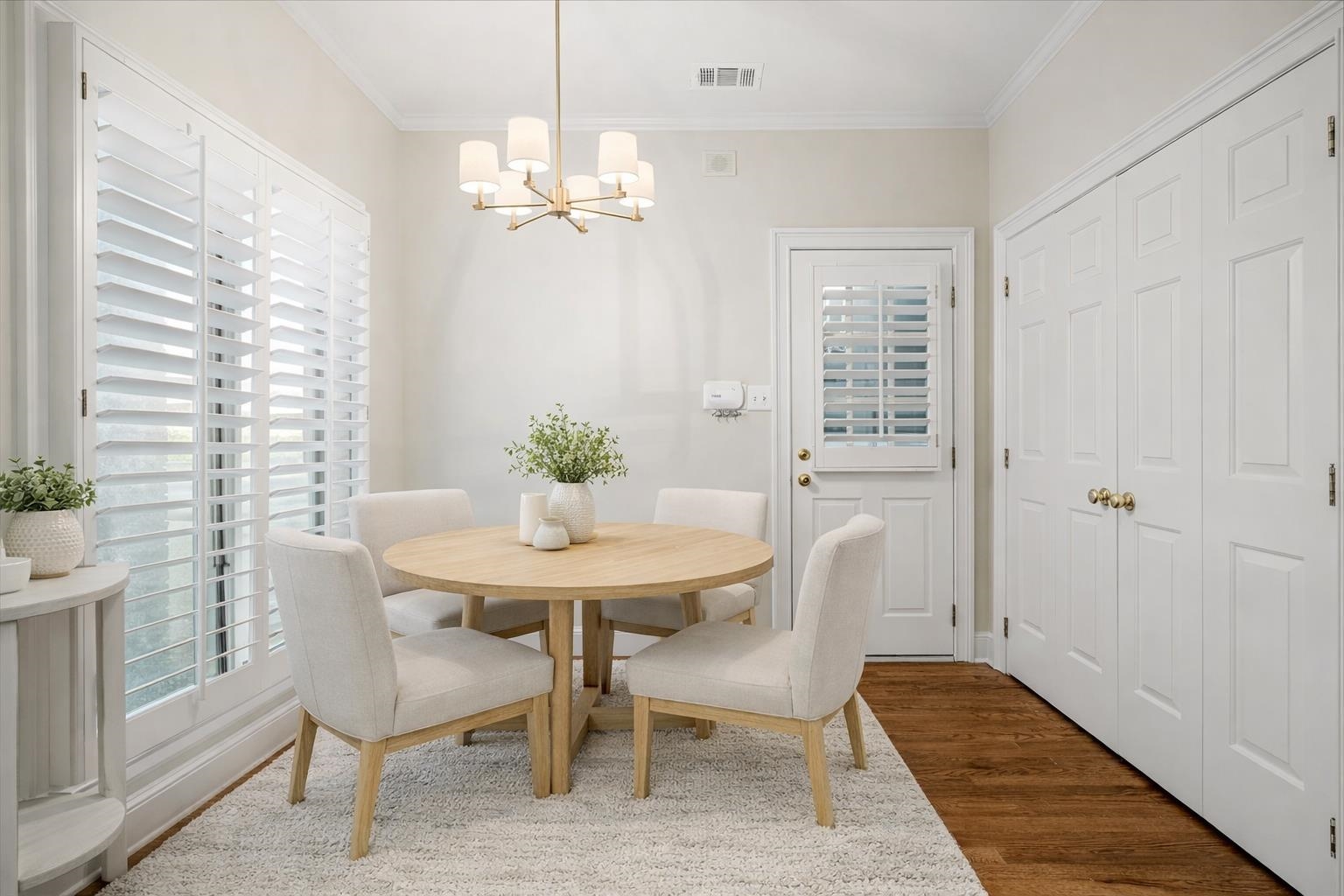 4821 Kingsgate Place South Memphis, TN 38117 - Photo 1 of 19