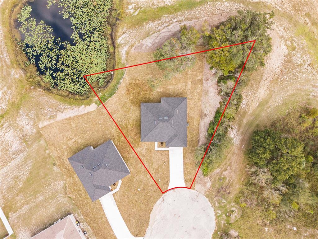 925 Desmoines Way Poinciana, FL 34759 - Photo 13 of 40 a picture of a door