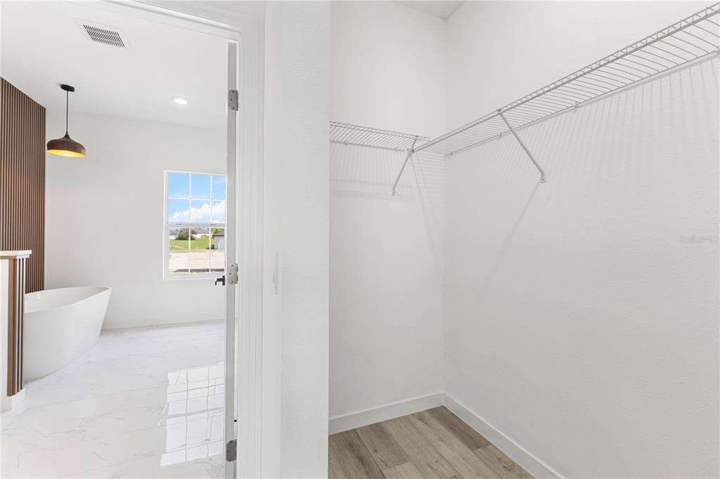 925 Desmoines Way Poinciana, FL 34759 - Photo 25 of 40