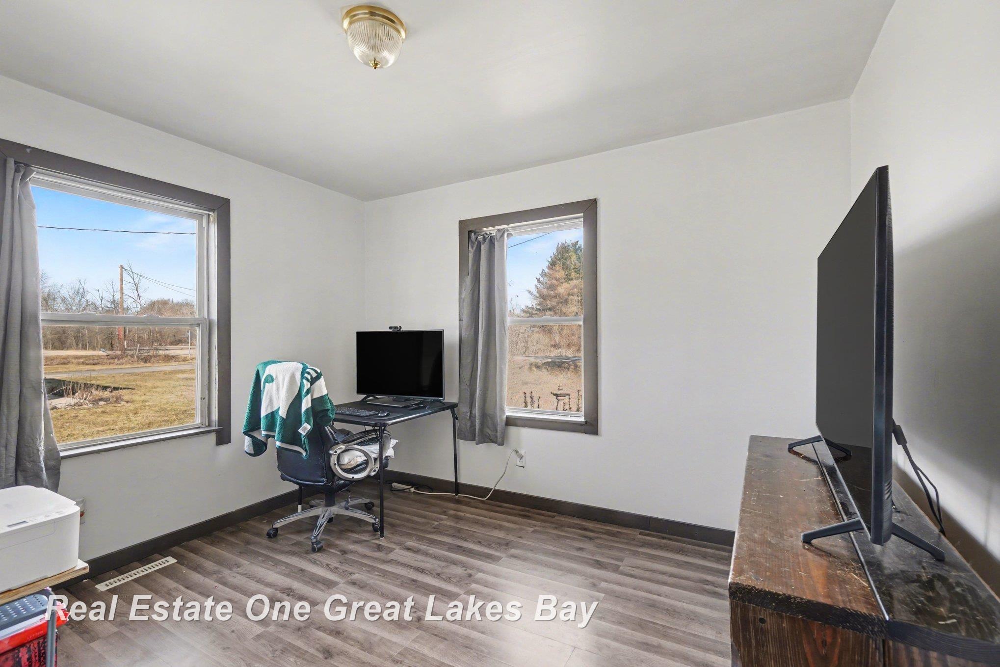 1005 Conrad Road Standish, MI 48658 - Photo 16 of 26