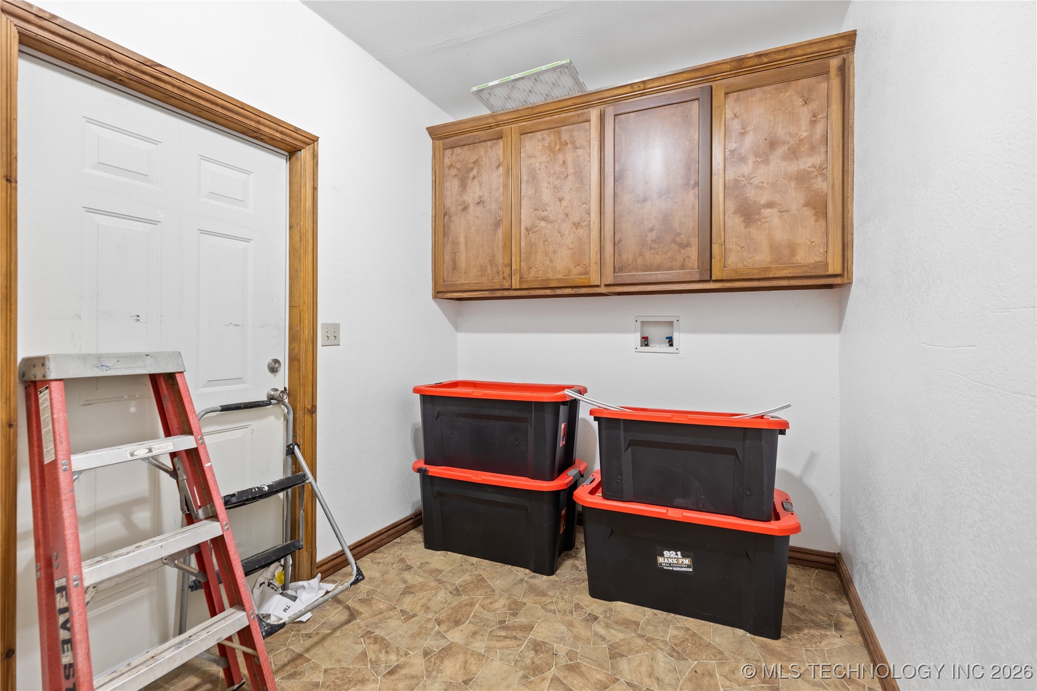 8100 Wainwright Road Oktaha, OK 74450 - Photo 14 of 71 Gallery Image 14