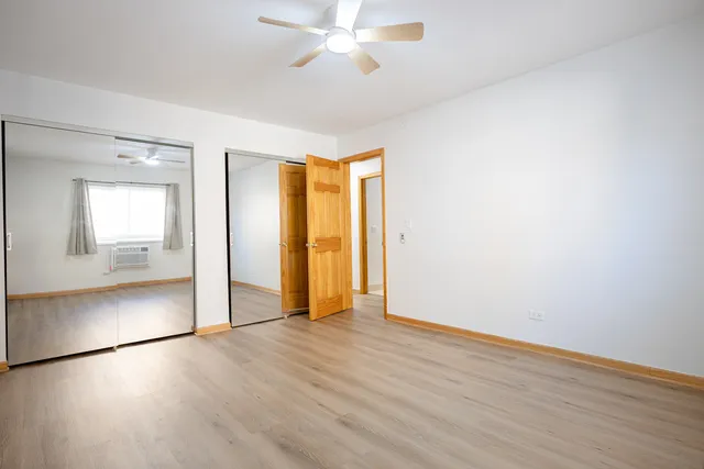 $1,900 | 1650 Mill Street, Unit 206, Des Plaines, IL 60016