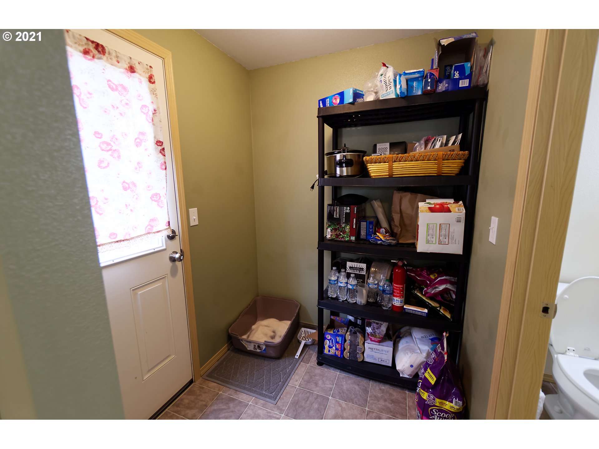 32899 Northwest Peak Road Scappoose, OR 97056 - Photo 12 of 32 Gallery Image 12