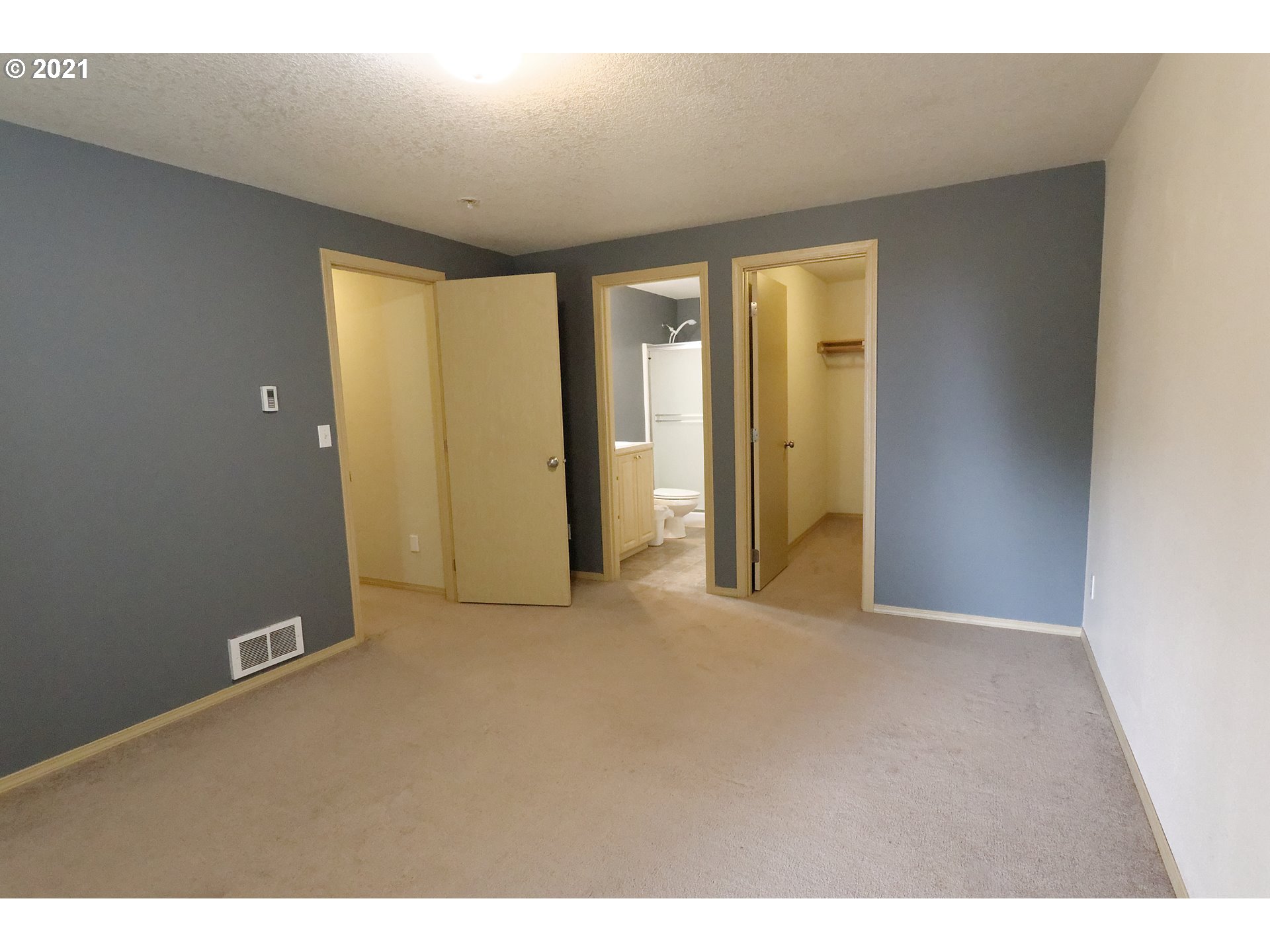 32899 Northwest Peak Road Scappoose, OR 97056 - Photo 14 of 32 Gallery Image 14
