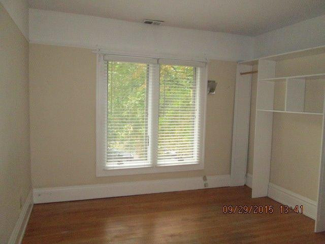 1320 Cambridge Road Ann Arbor, MI 48104 - Photo 15 of 22 Photo 16