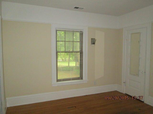 1320 Cambridge Road Ann Arbor, MI 48104 - Photo 18 of 22 Photo 19