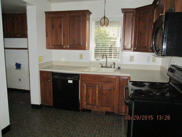 1320 Cambridge Road Ann Arbor, MI 48104 - Photo 21 of 22 Photo 22