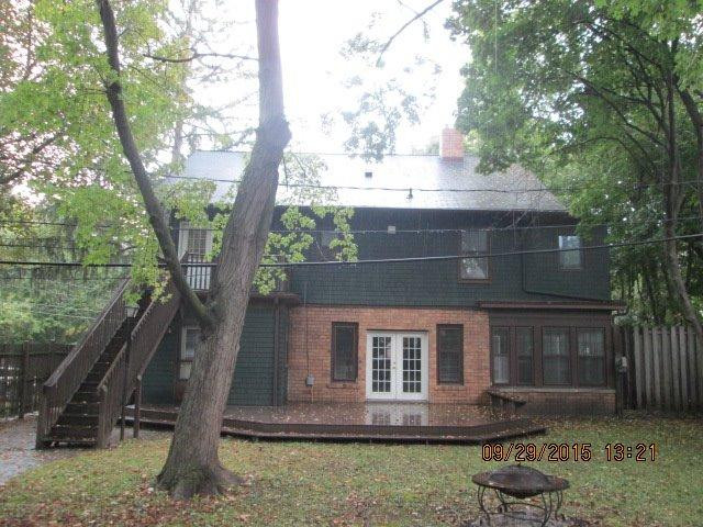 1320 Cambridge Road Ann Arbor, MI 48104 - Photo 3 of 22 Photo 3