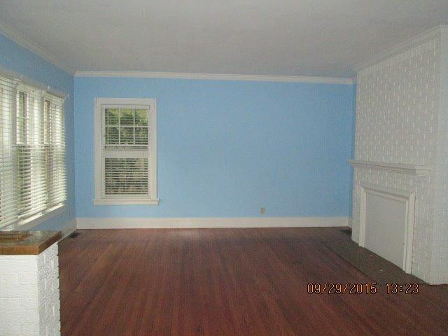 1320 Cambridge Road Ann Arbor, MI 48104 - Photo 5 of 22 Photo 5