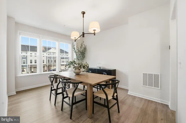 $969,000 | 10237 Travilah Grove Circle, Rockville, MD 20850