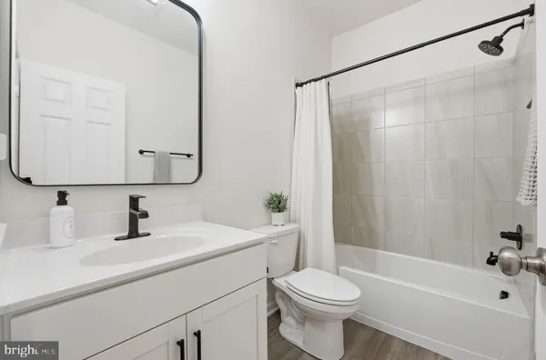 $969,000 | 10237 Travilah Grove Circle, Rockville, MD 20850