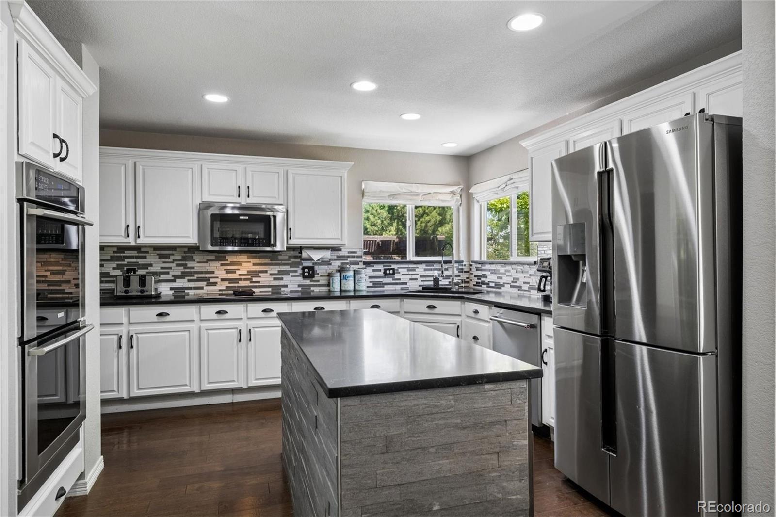 9962 Hawthorne Street Highlands Ranch, CO 80126 - Photo 11 of 50