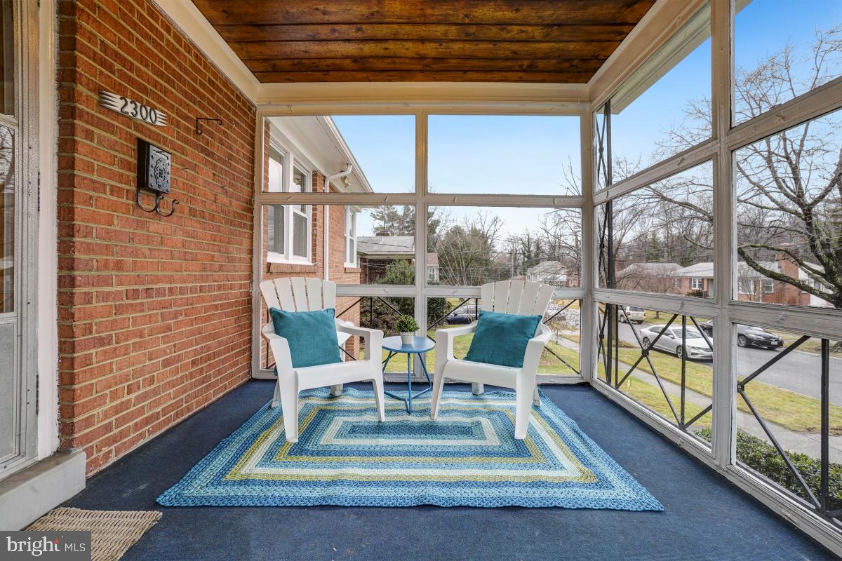 2300 Westview Drive Silver Spring, MD 20910 - Photo 4 of 38 Front Porch