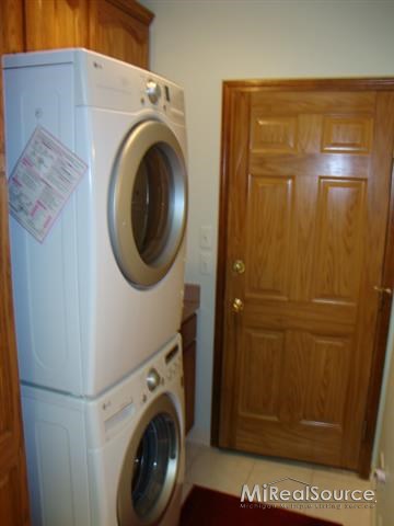 146 Kenyon Road Algonac, MI 48001 - Photo 22 of 22 31191335-21.JPG