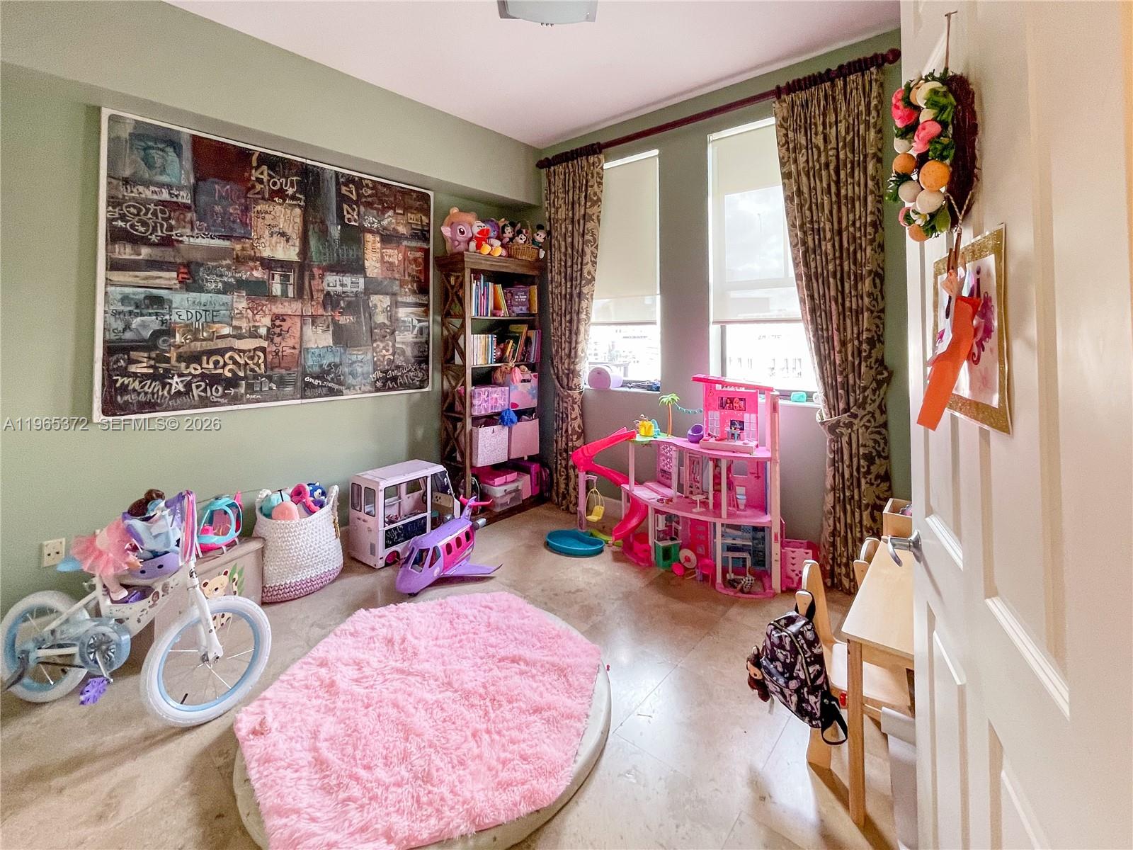 55 Merrick Way, Unit 812 Coral Gables, FL 33134 - Photo 16 of 28 Third bedroom