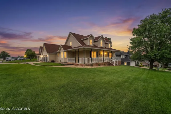 $649,000 | 4924 Woods Crossing, Jefferson City, MO 65109