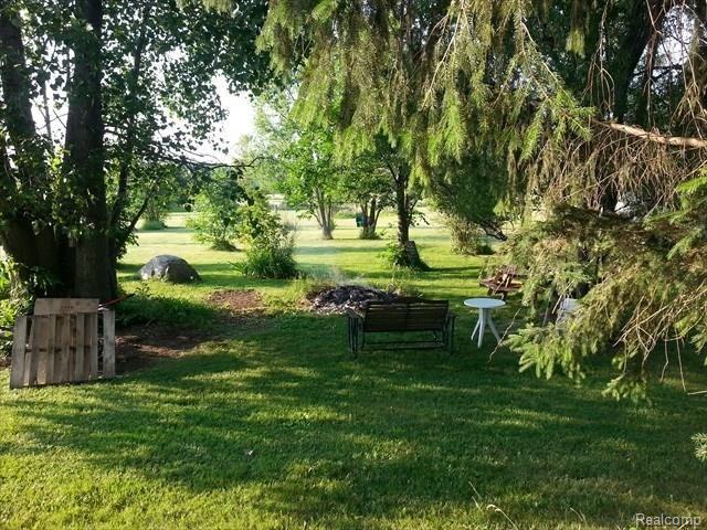 22363 32 Mile Road Armada, MI 48005 - Photo 5 of 18
