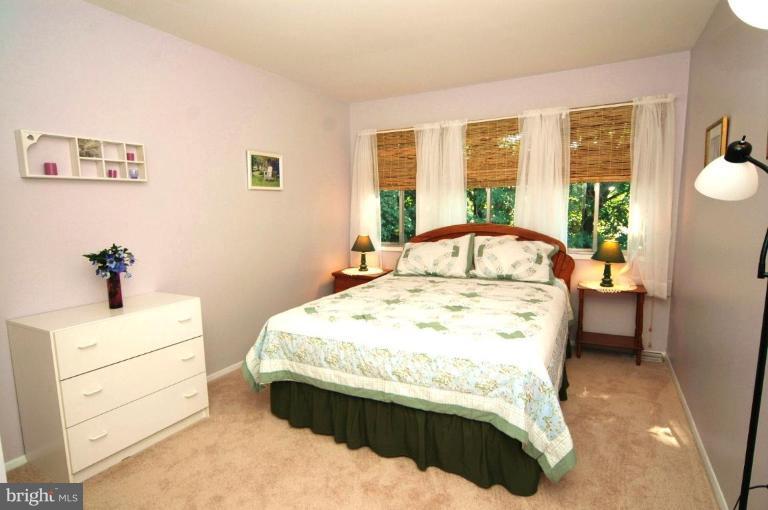 1913 Greenberry Road Baltimore, MD 21209 - Photo 15 of 30 Bedroom #2