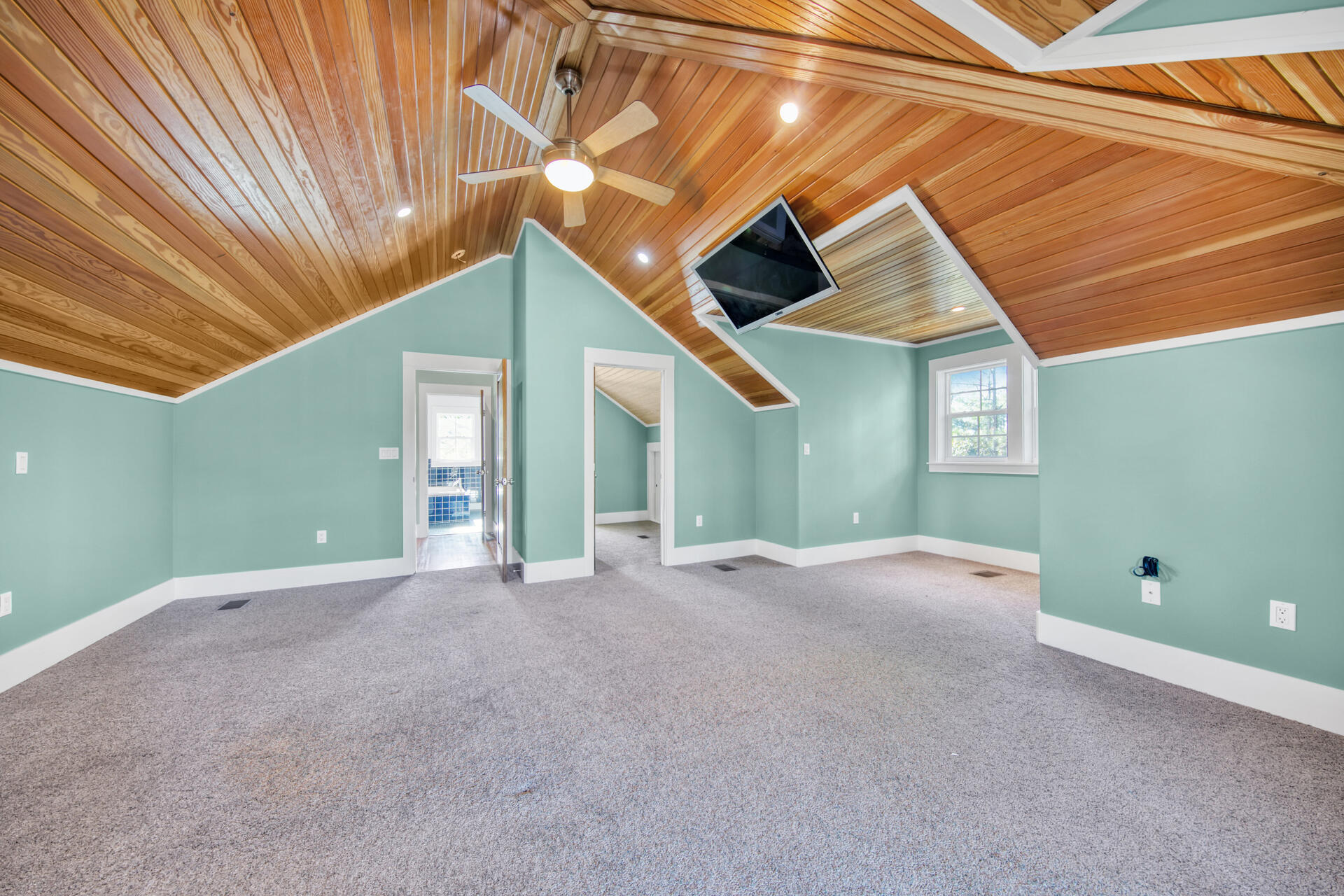 224 Sweetwater Road Freeport, FL 32439 - Photo 14 of 34 Gallery Image 14