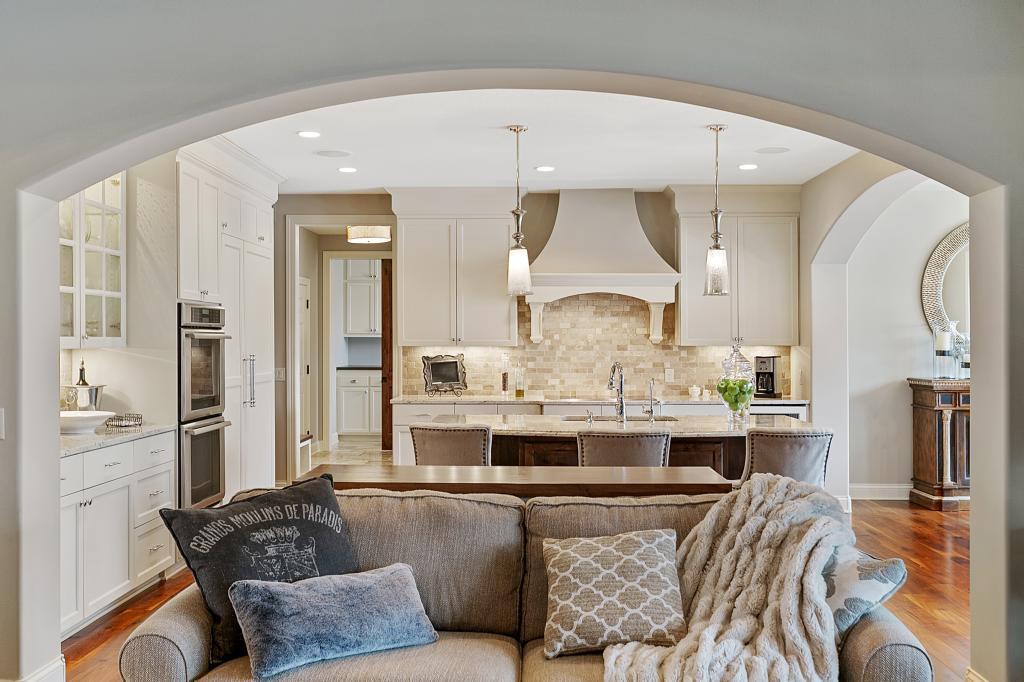 9941 Trails End Road Chanhassen, MN 55317 - Photo 13 of 52 Gallery Image 13