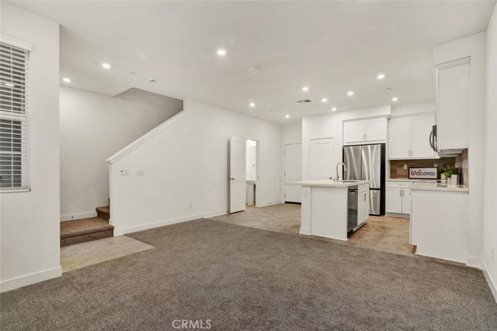 325 Hazel Rancho Mission Viejo, CA 92694 - Photo 7 of 19