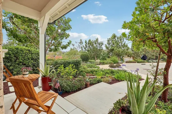 $2,099,000 | 633 Manzanita Lane, Encinitas, CA 92024