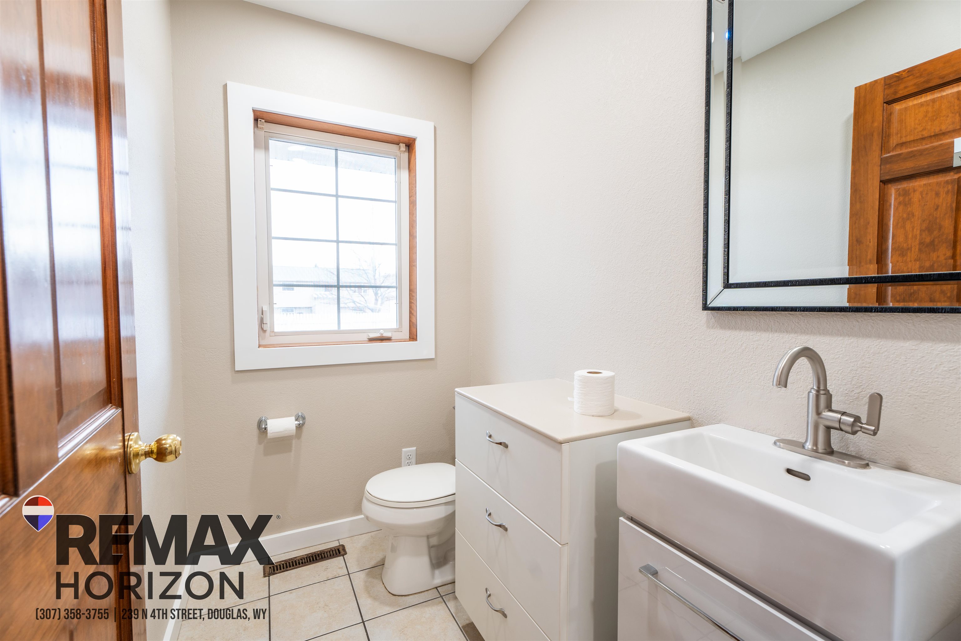 41 Lakeview Drive Douglas, WY 82633 - Photo 12 of 48