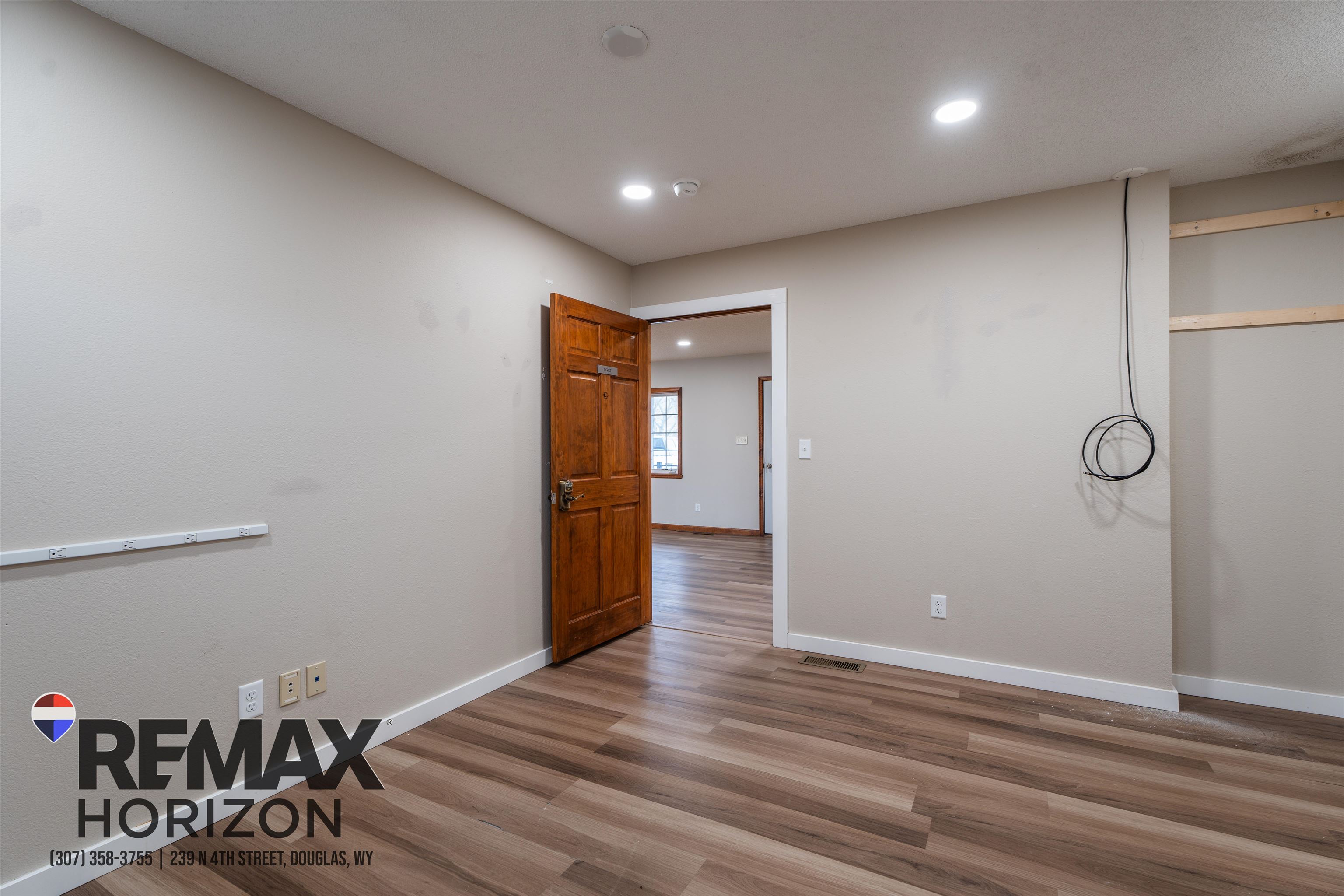 41 Lakeview Drive Douglas, WY 82633 - Photo 14 of 48