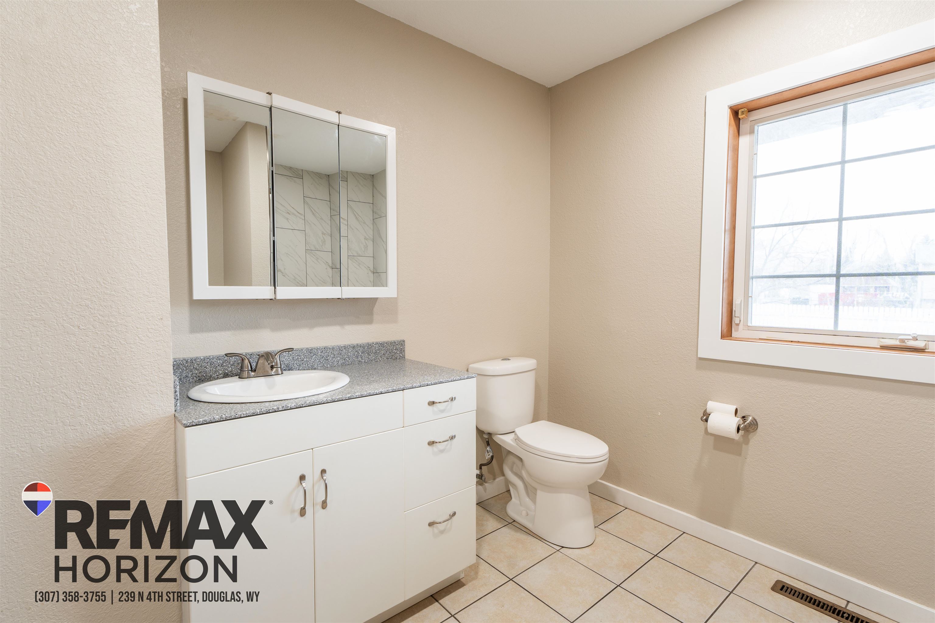 41 Lakeview Drive Douglas, WY 82633 - Photo 16 of 48