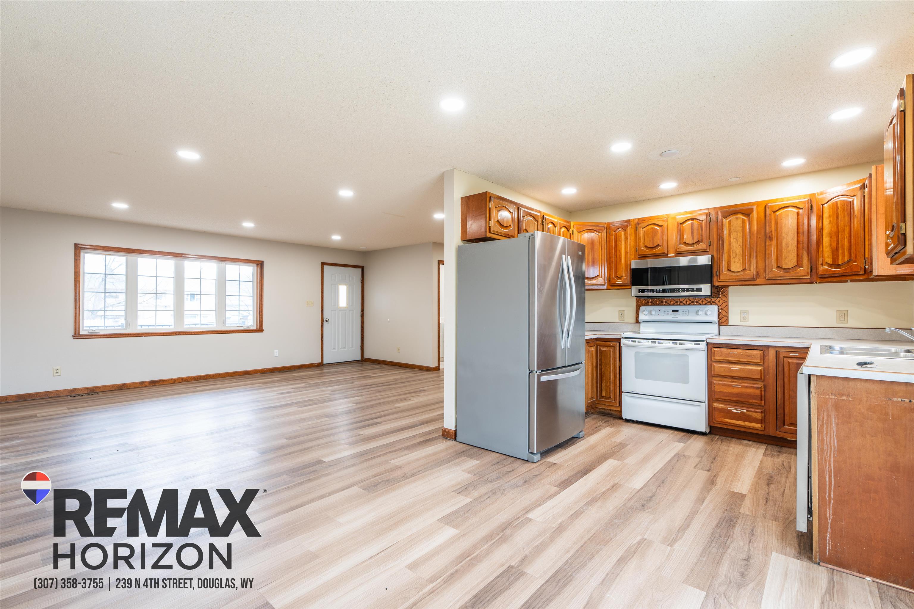 41 Lakeview Drive Douglas, WY 82633 - Photo 8 of 48