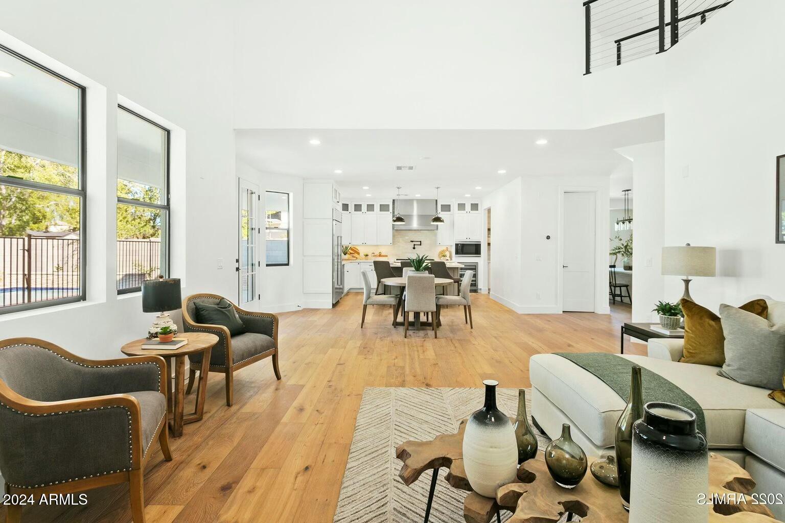 1331 West State Avenue Phoenix, AZ 85021 - Photo 7 of 39 MODEL HOME - FINISHED FAMILY ROOM
